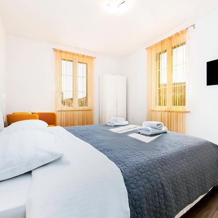 City Comfort Apartments Rovinj Luaran gambar