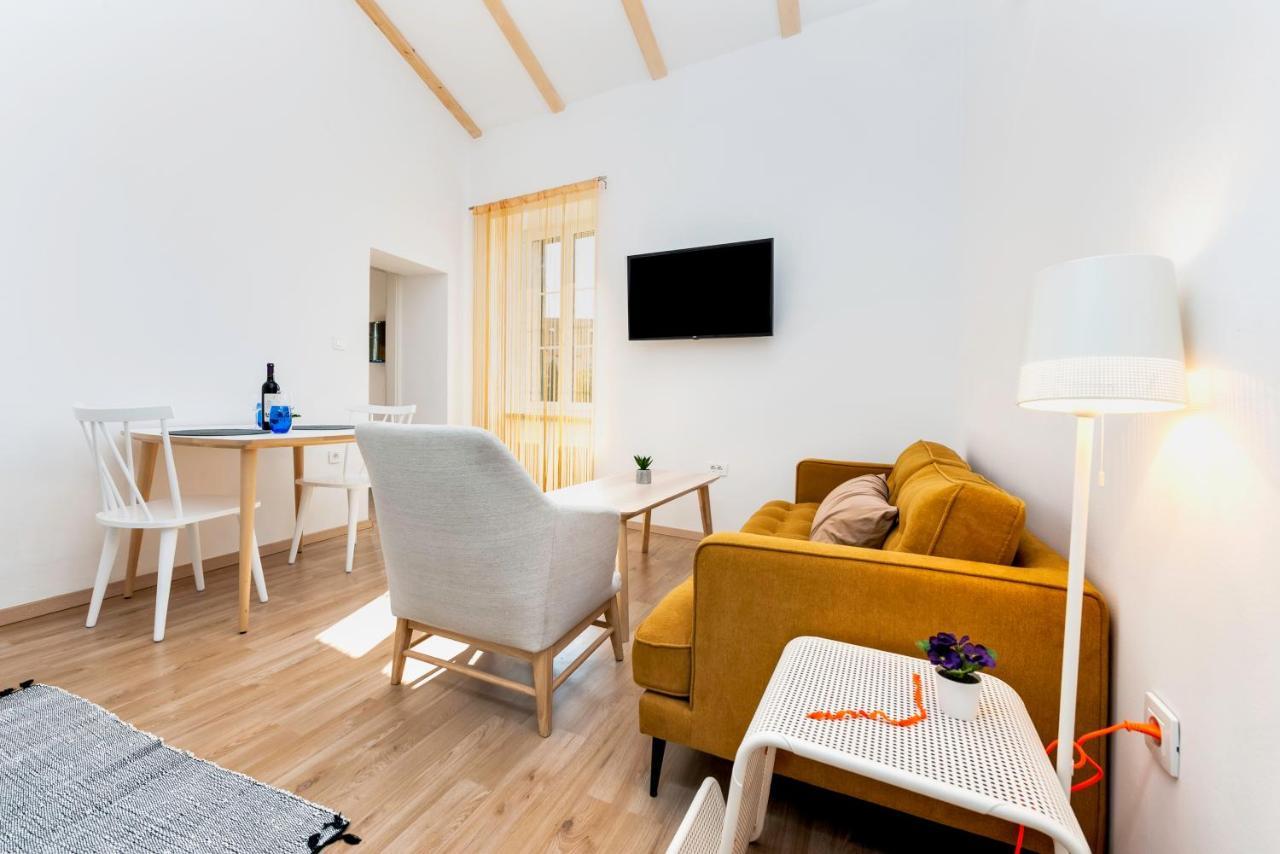City Comfort Apartments Rovinj Luaran gambar