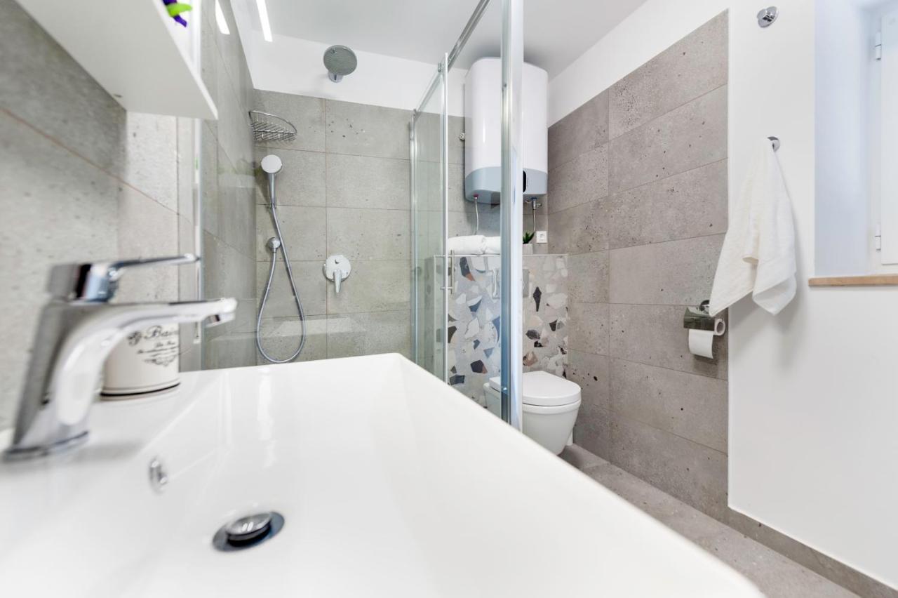 City Comfort Apartments Rovinj Luaran gambar